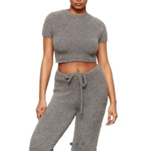 SKIMS Cozy knit fleece crop top and pants set